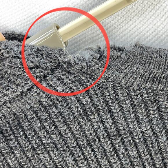 American Eagle Outfitters Sweater Women XL Gray Wool Blend Academia FLAW - Picture 4 of 8